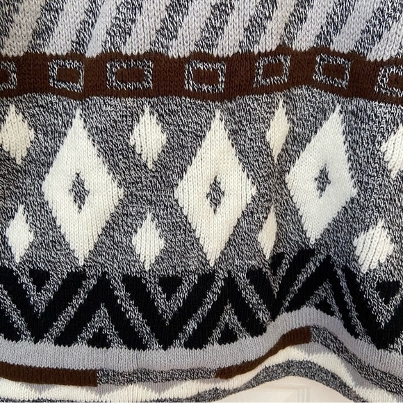 Vintage Southwestern Aztec Tribal Long Line Open Front Knit Cardigan Sweater - Picture 4 of 9